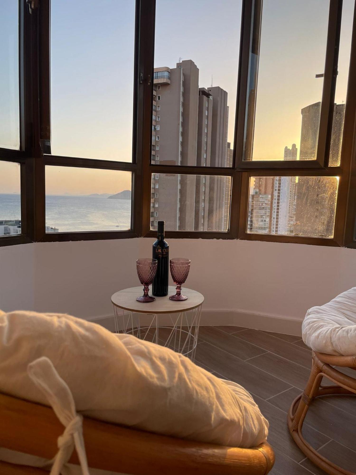 Suite Panoramic Benidorm Exterior photo