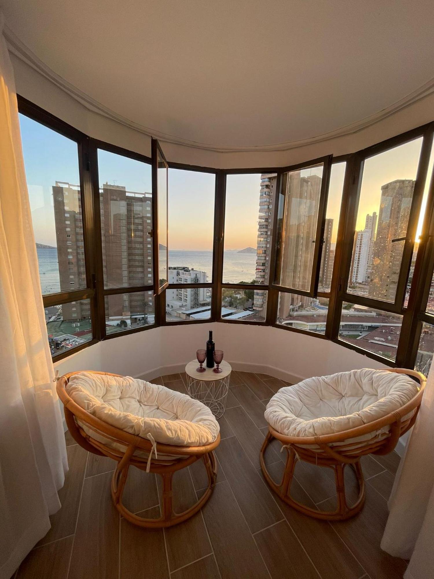 Suite Panoramic Benidorm Exterior photo